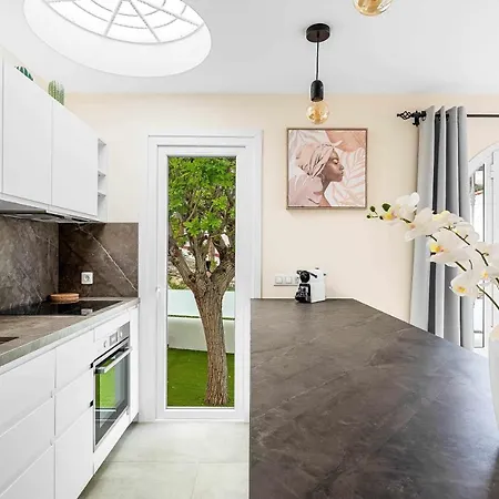 בית נופש Bungalow Julia By W Tenerife אדחה
